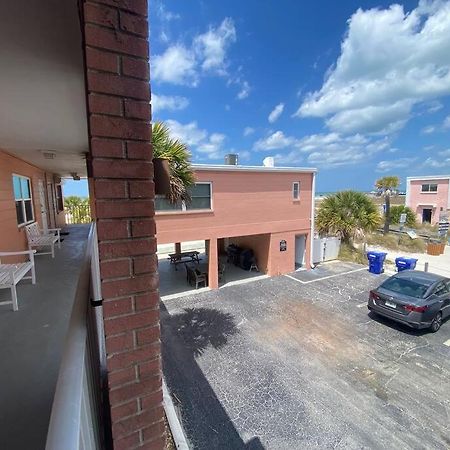 Beachfront Condo On Quiet Treasure Island- 1 Bed St. Pete Beach Kültér fotó