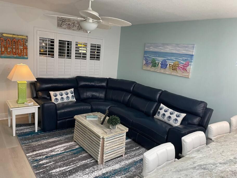 Beachfront Condo On Quiet Treasure Island- 1 Bed St. Pete Beach Kültér fotó